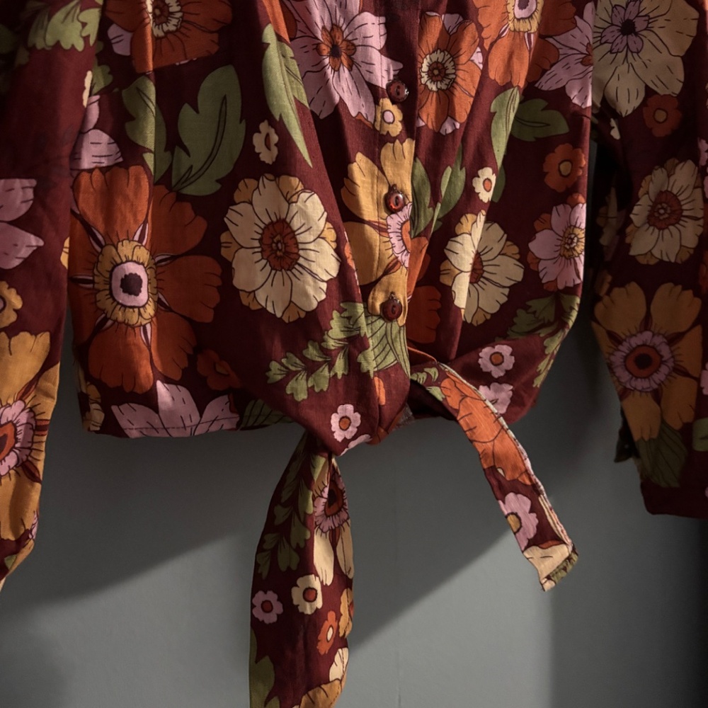 Princess Highway Brandy Floral Tie Top Chocolate NWT - Picture 4 of 8